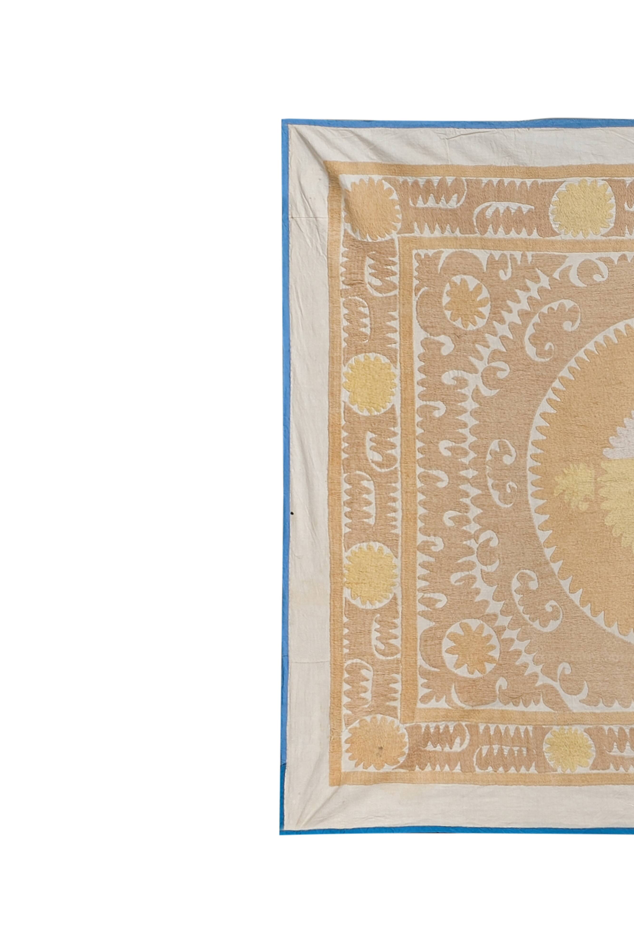 Hand knotted rug, vintage turkish rug 132x150 cm