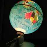 Globe terrestre lumineux vintage