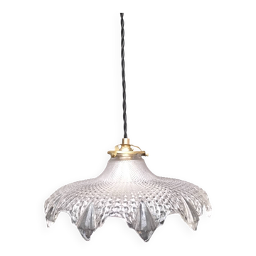 Holophane glass suspension