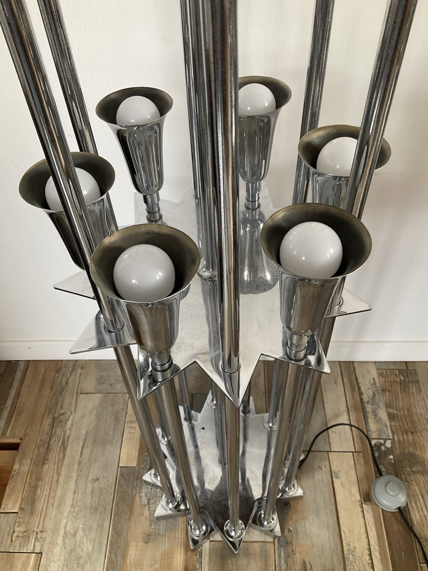 1970s Space Age "trumpet" floor lamp