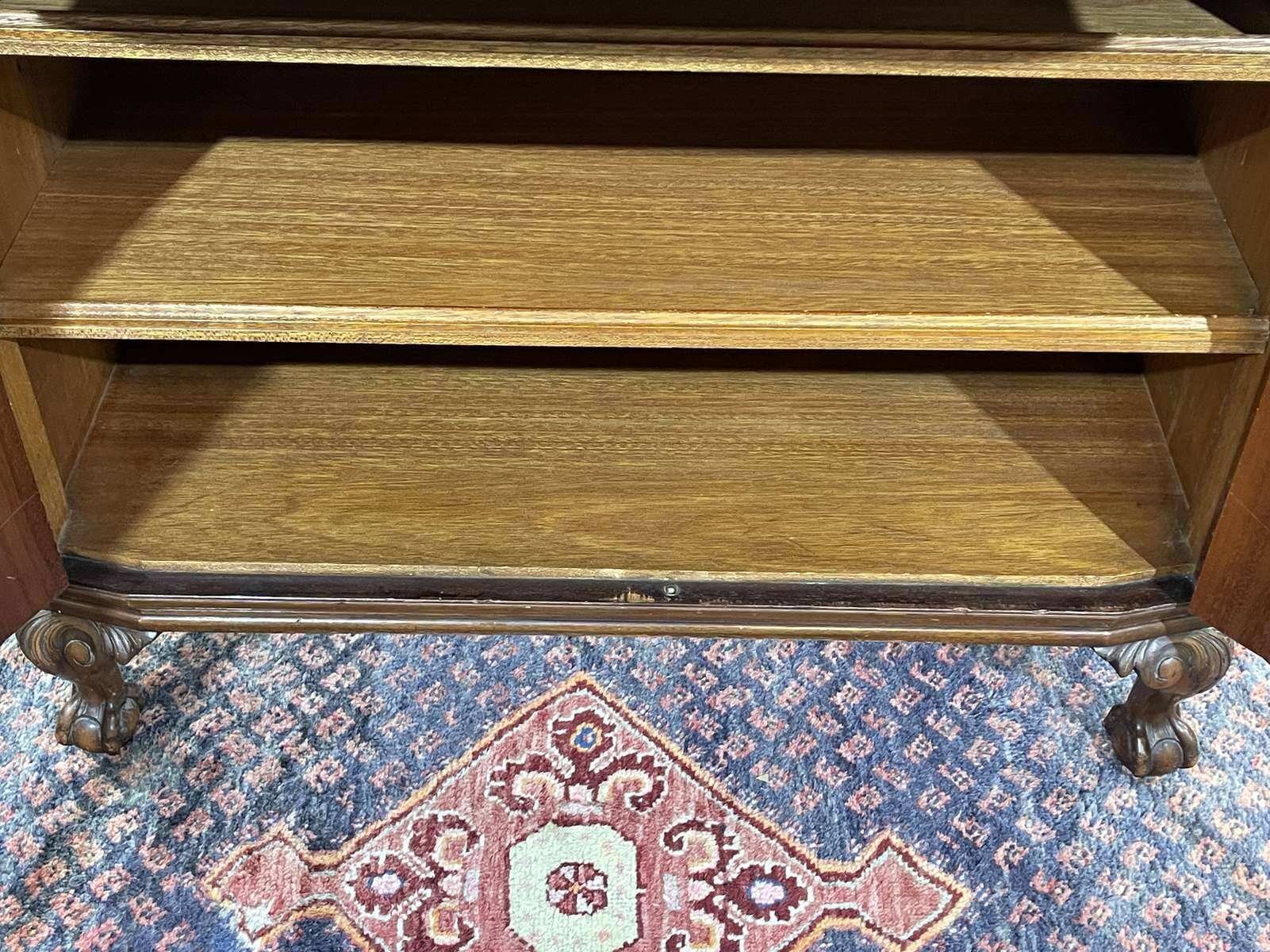 English mahogany sideboard from the 1930s with 2 drawers