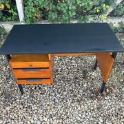 bureau moderniste  des années 50