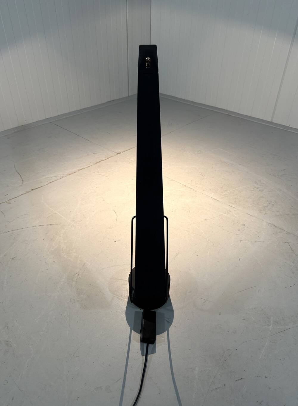 Dove desk lamp Mario Barbaglia & Marco Colombo, Italy