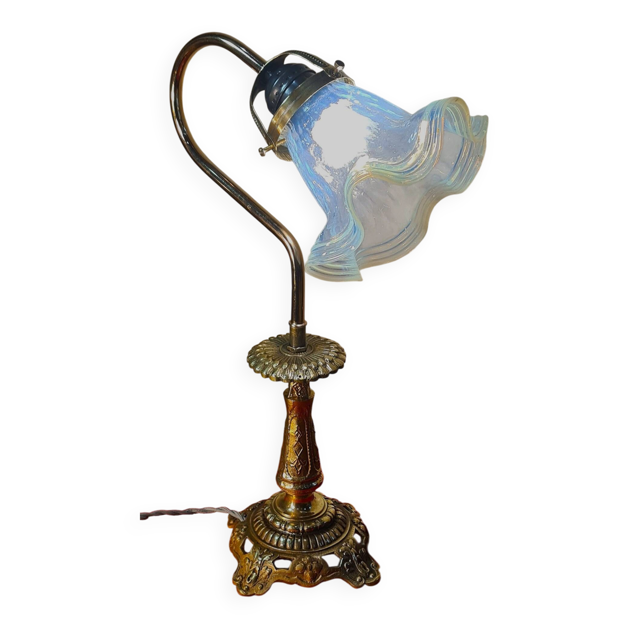 bronze art nouveau tulip lamp with translucent blue lace glass 39x25 cm