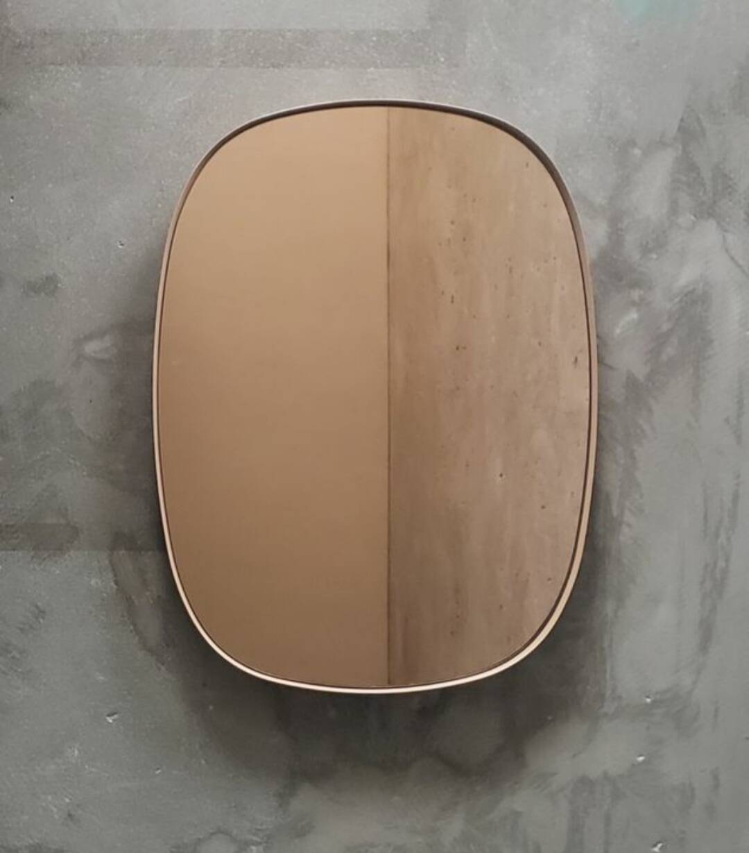 Miroir Muuto Framed