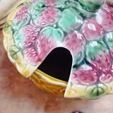 Sarreguemines jam maker in slip, strawberry decoration