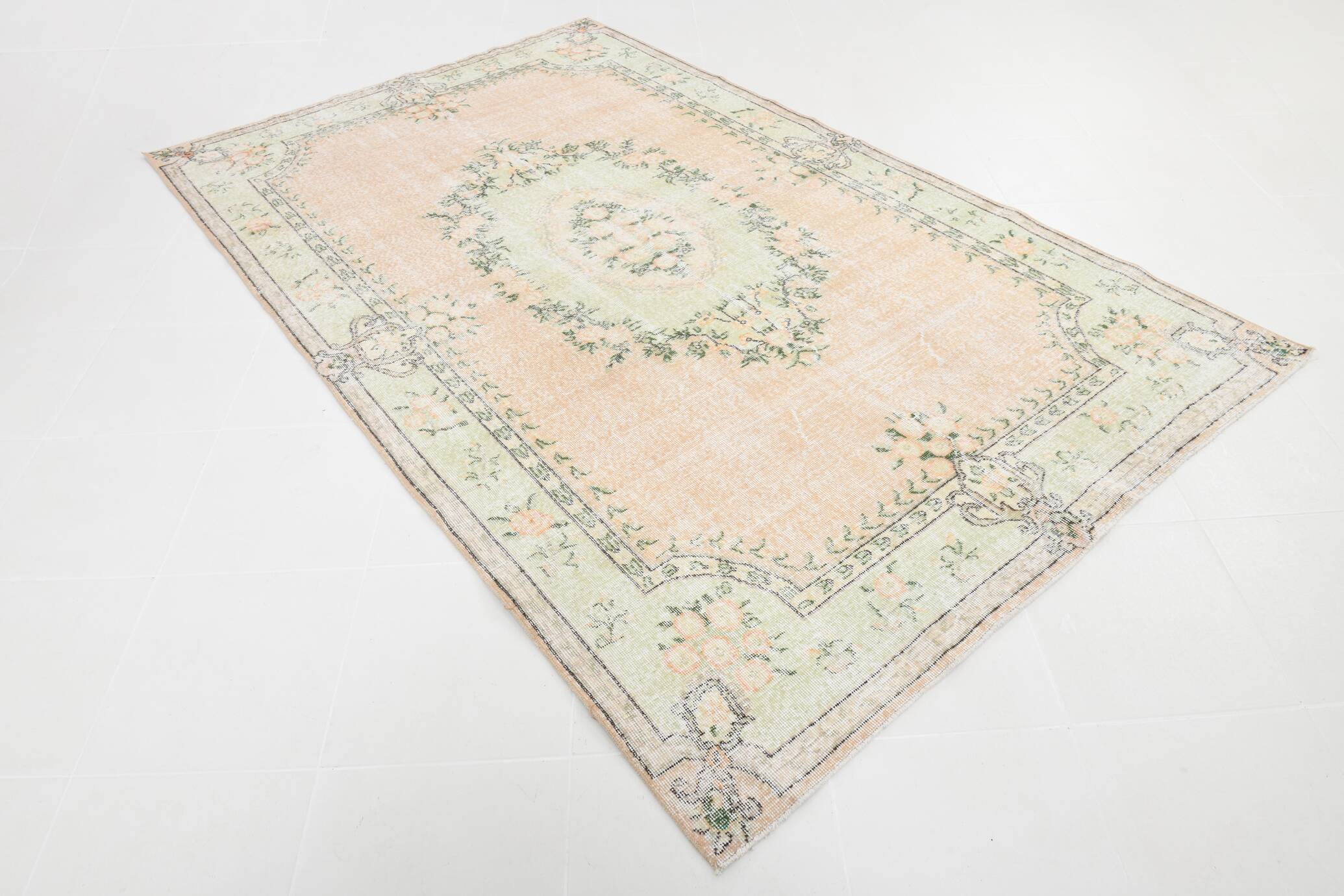 Soft Peach Muted Wool Vintage Rug For Home Decor, 184x292 Cm