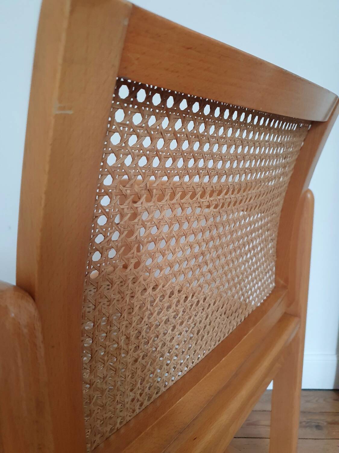 Fauteuil en hêtre et cannage 1980