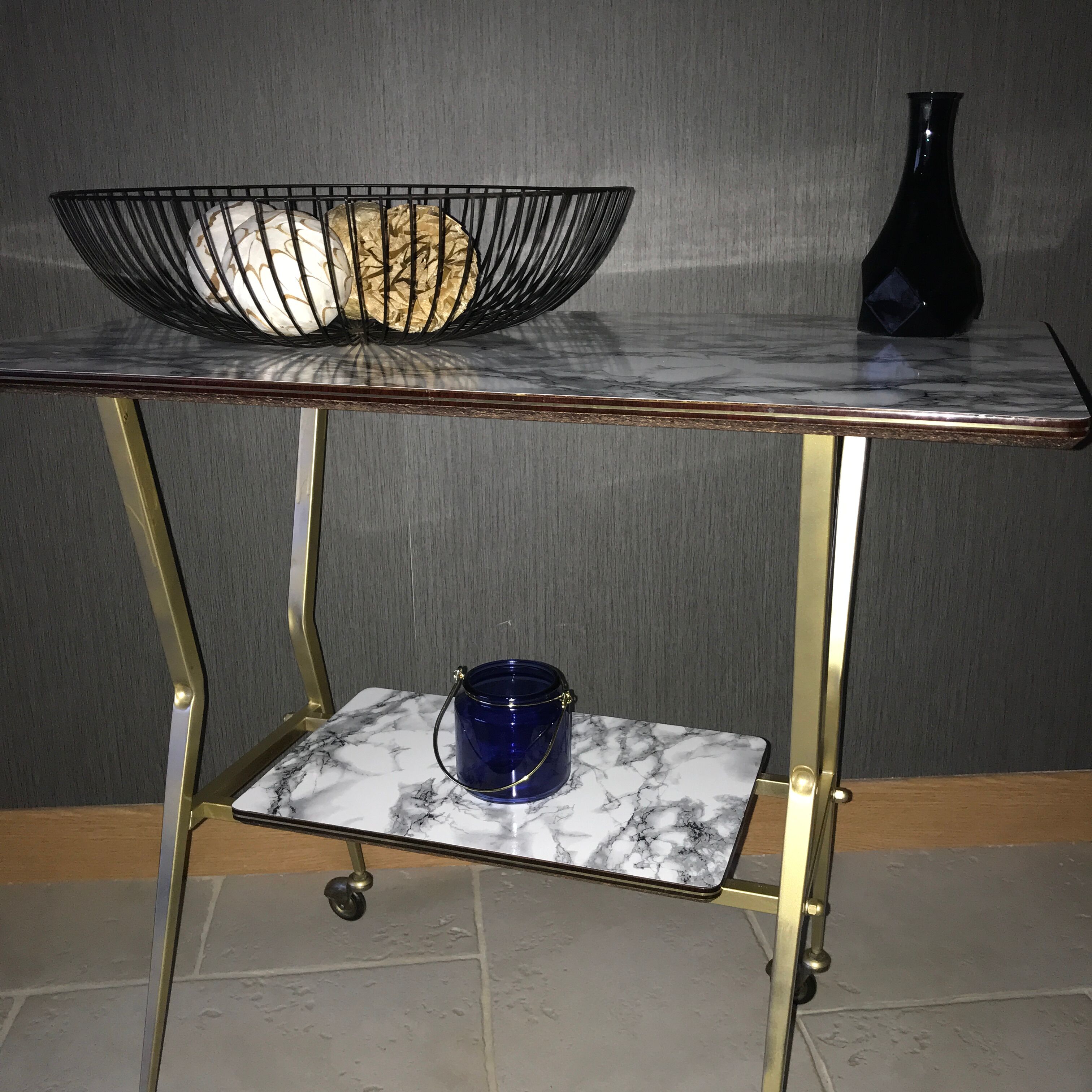 Serving table with wheels