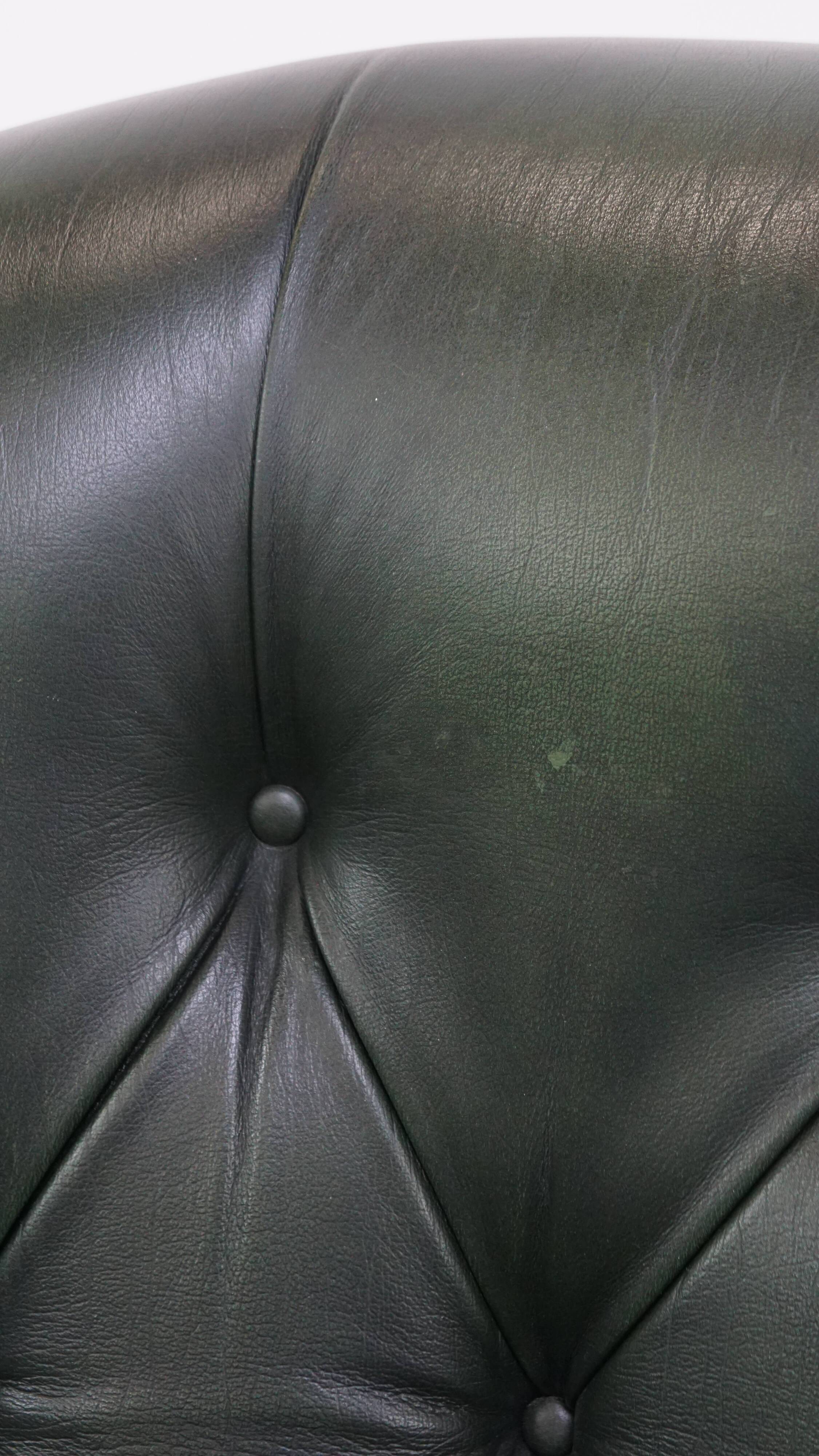 Green Cowhide Leather Chesterfield Armchair in Classic English Style