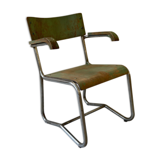 Chair from the 40s