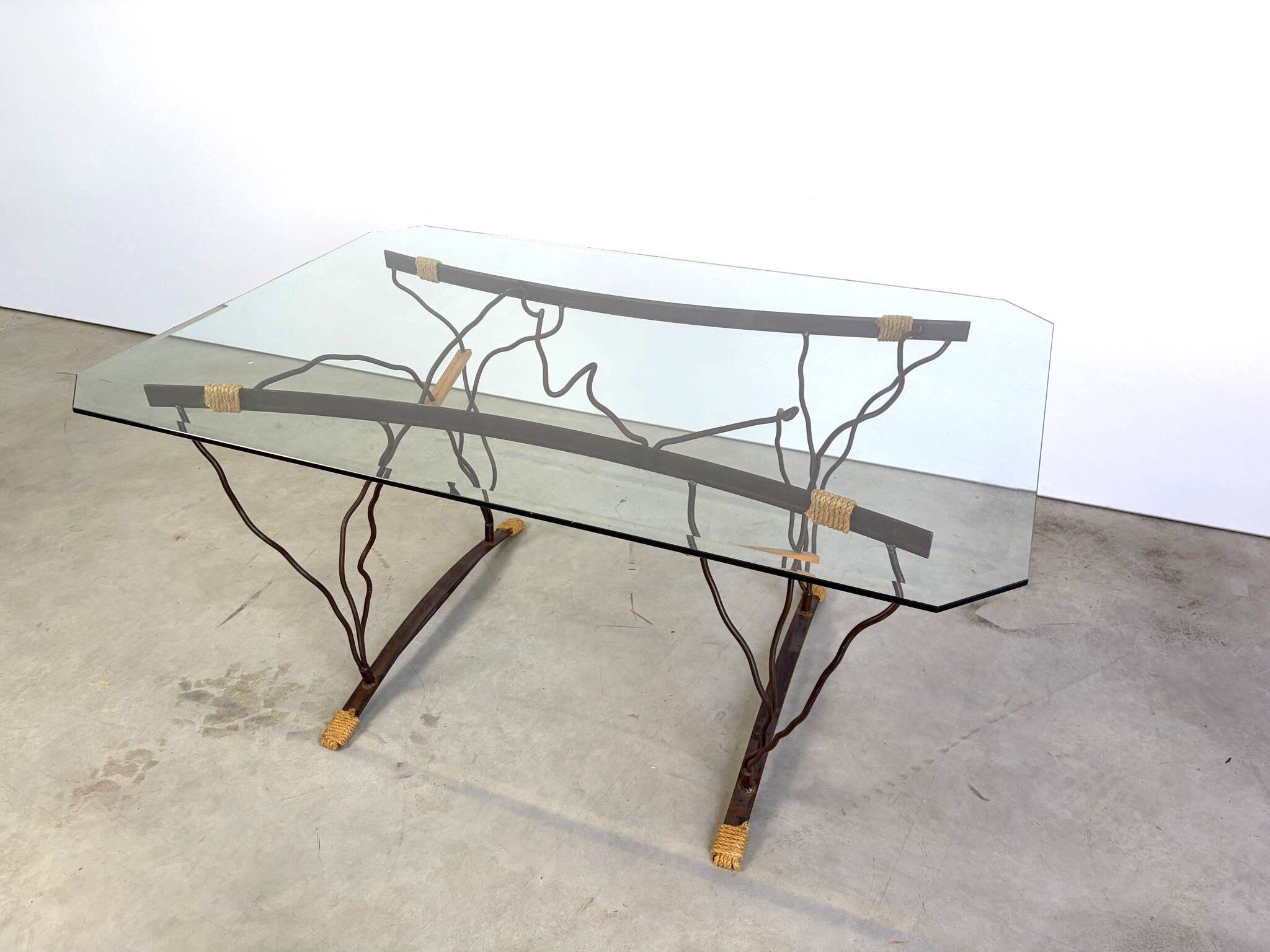 Table à manger vintage en fer forgé et verre, années 1970