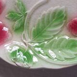 Six slip plates with strawberry decoration