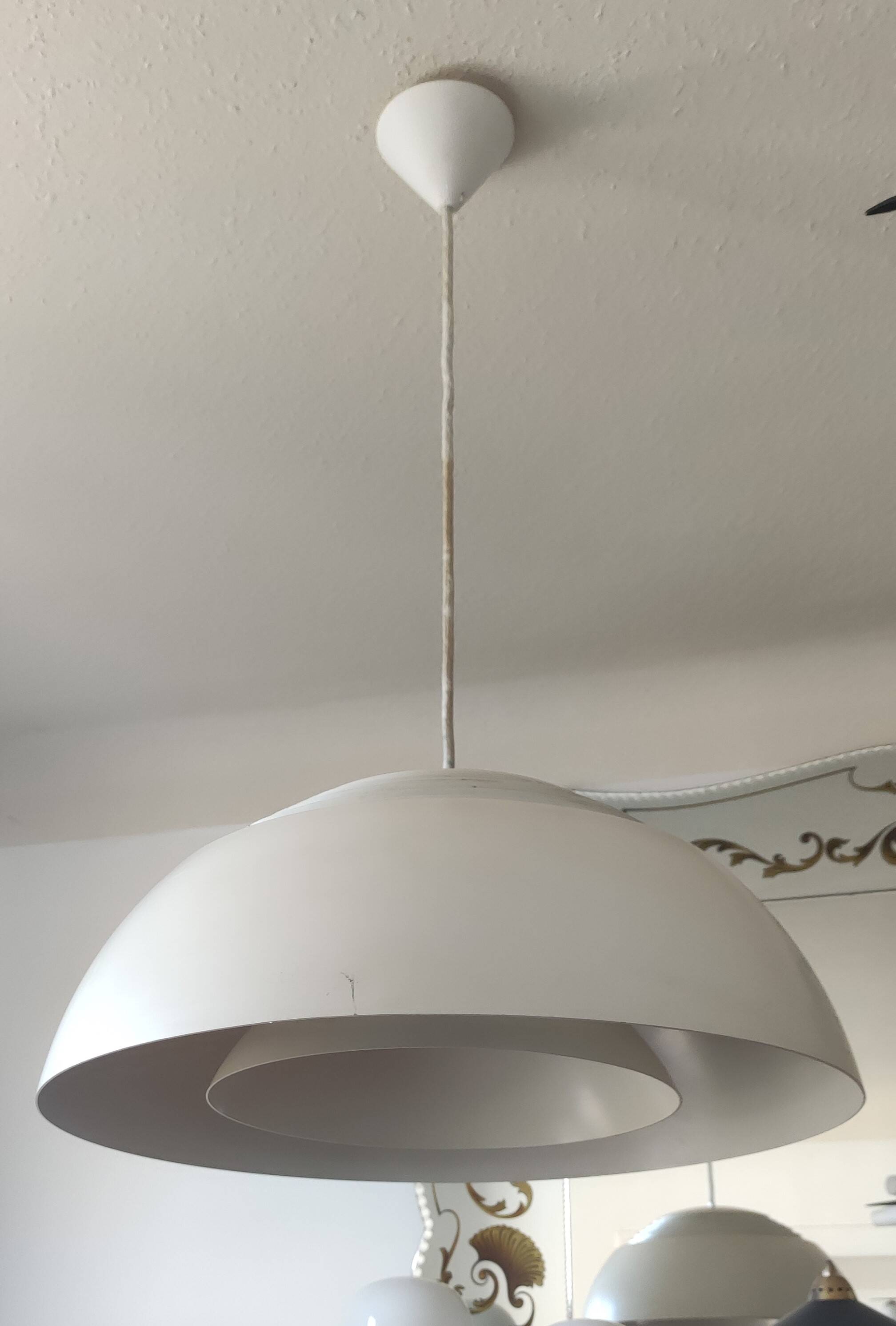 Suspension plafonnier Louis Poulsen AJ Royal 500 Arne Jacobsen