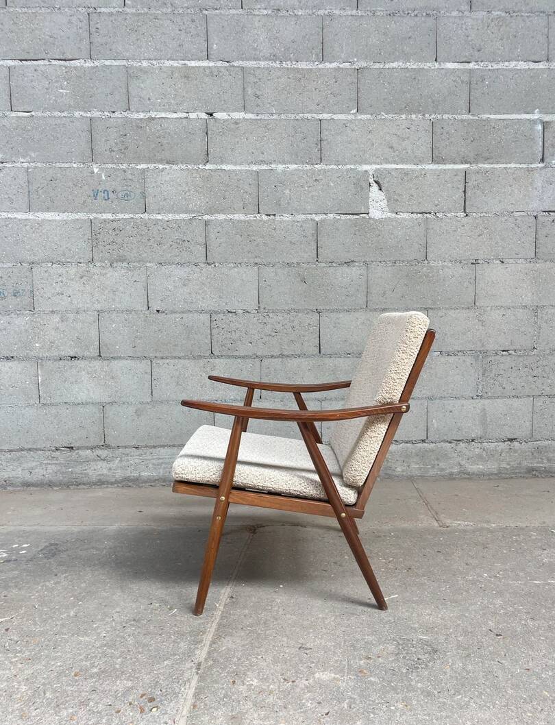 Boomerang armchair