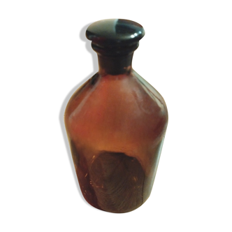 Laboratory bottle