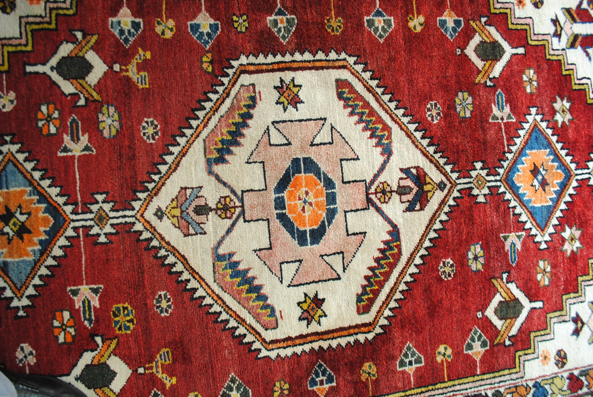 Carpet Persian athentique of the 1970s, knotted hands 208x134cm
