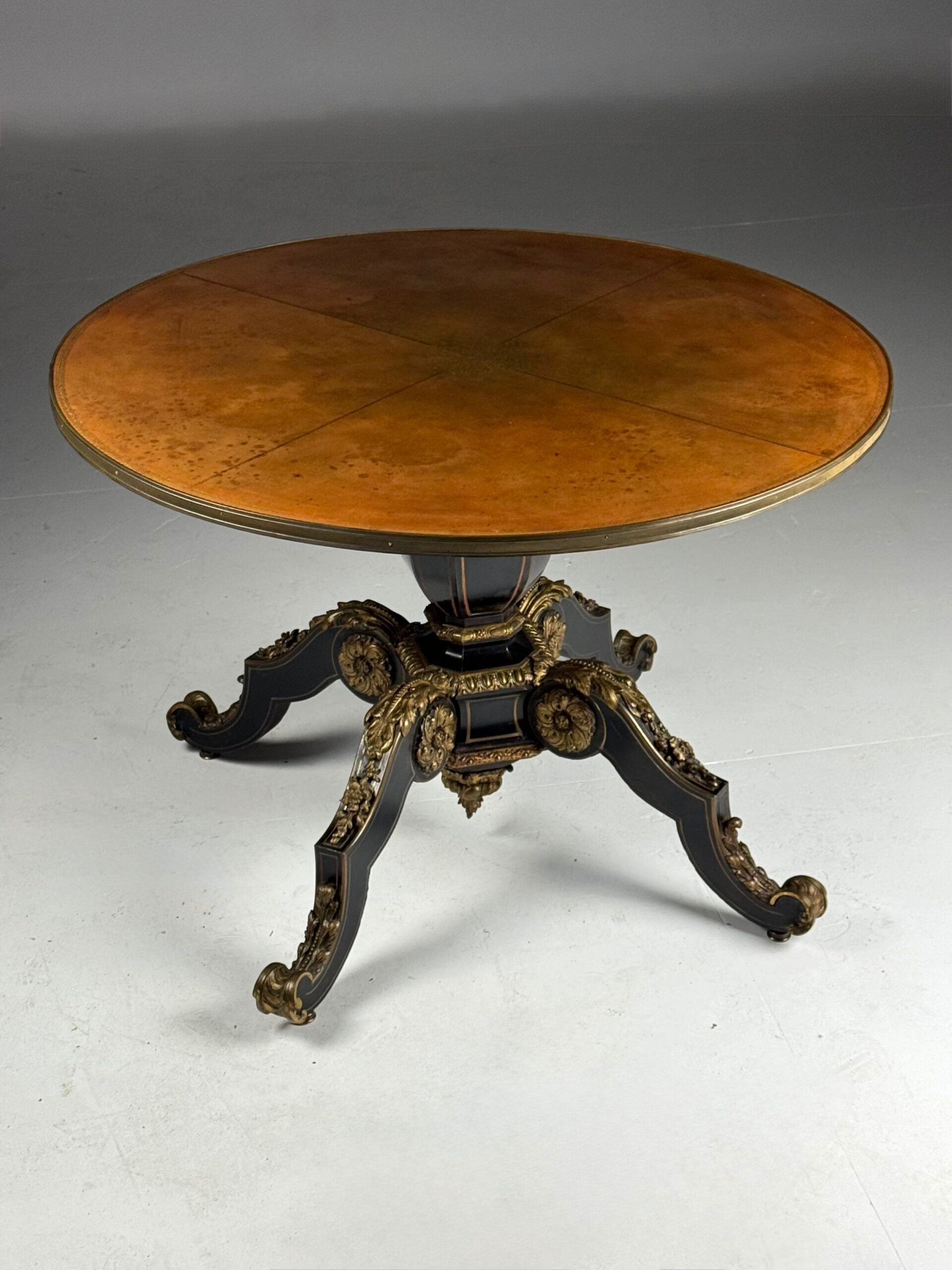 Table de centre Napoléon III, 19e siècle