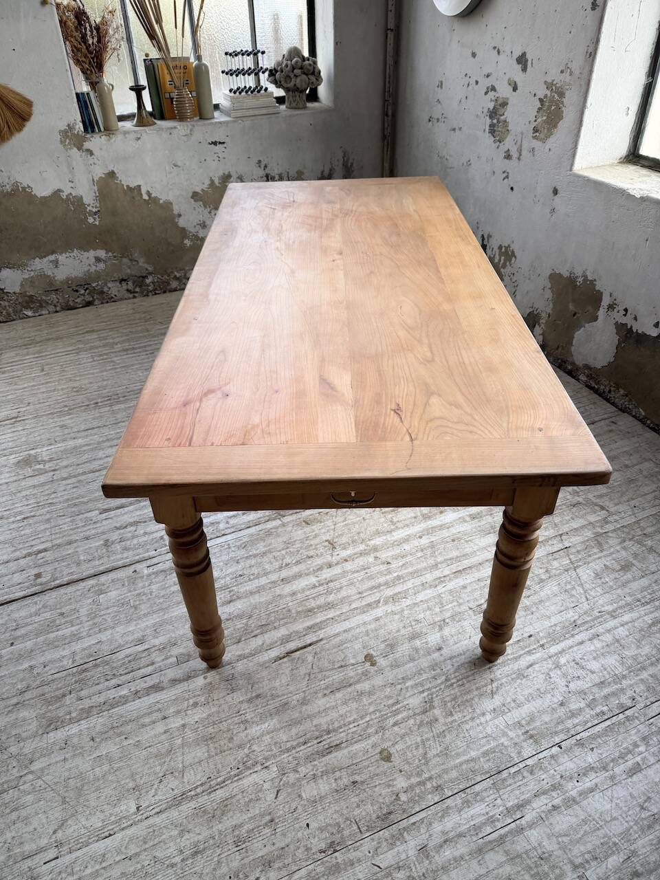 Table de ferme en merisier