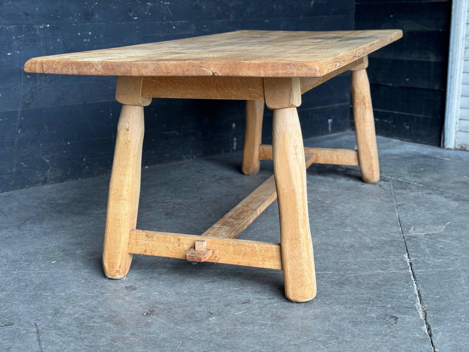 Table de ferme scandinave