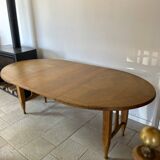 Guillerme and Chambron oval table