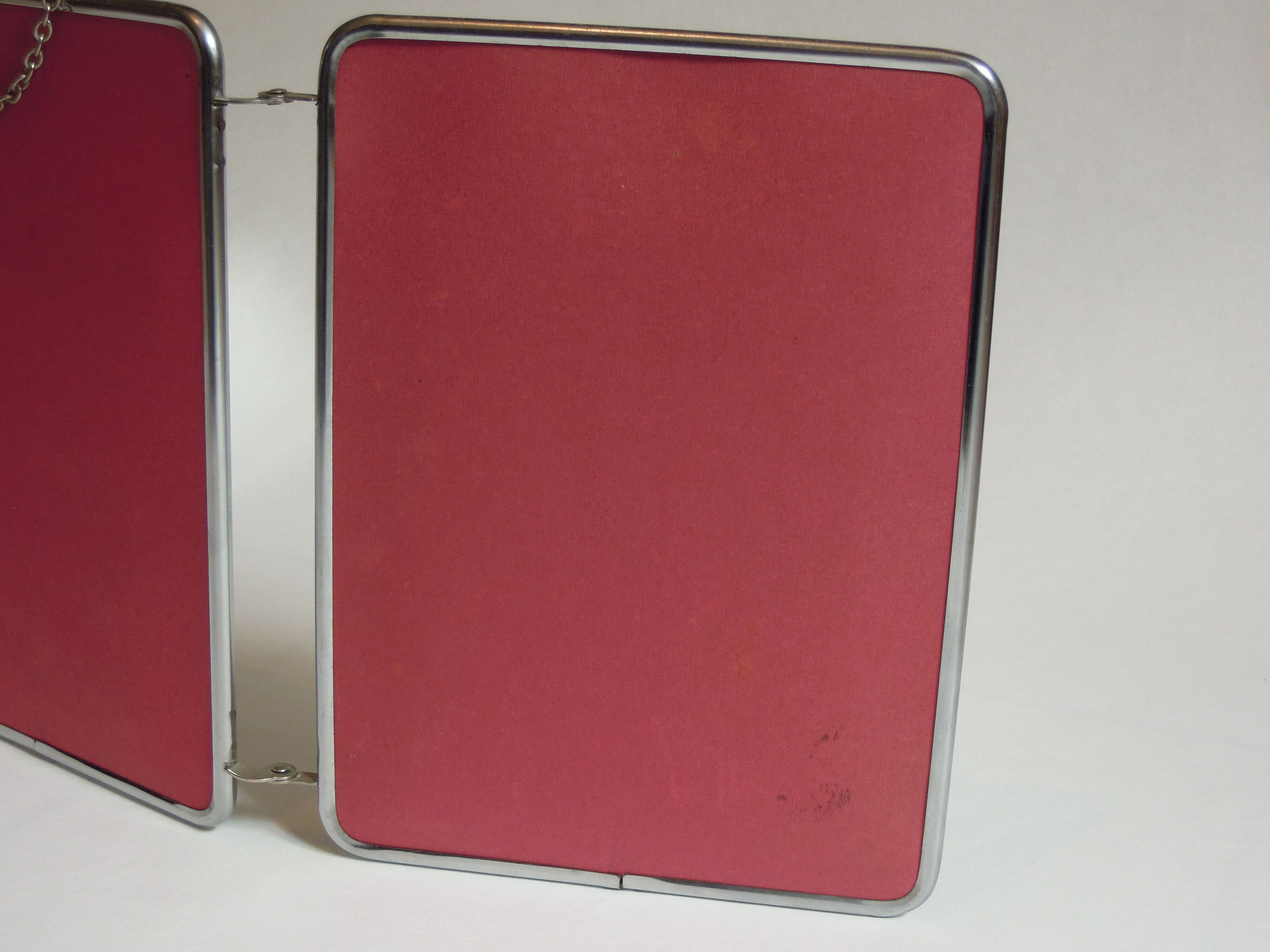 Mirror barber triptych 24 x 17 cm red back