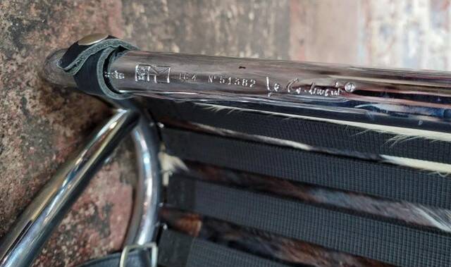 Cassina LC4 Le Corbusier Salon