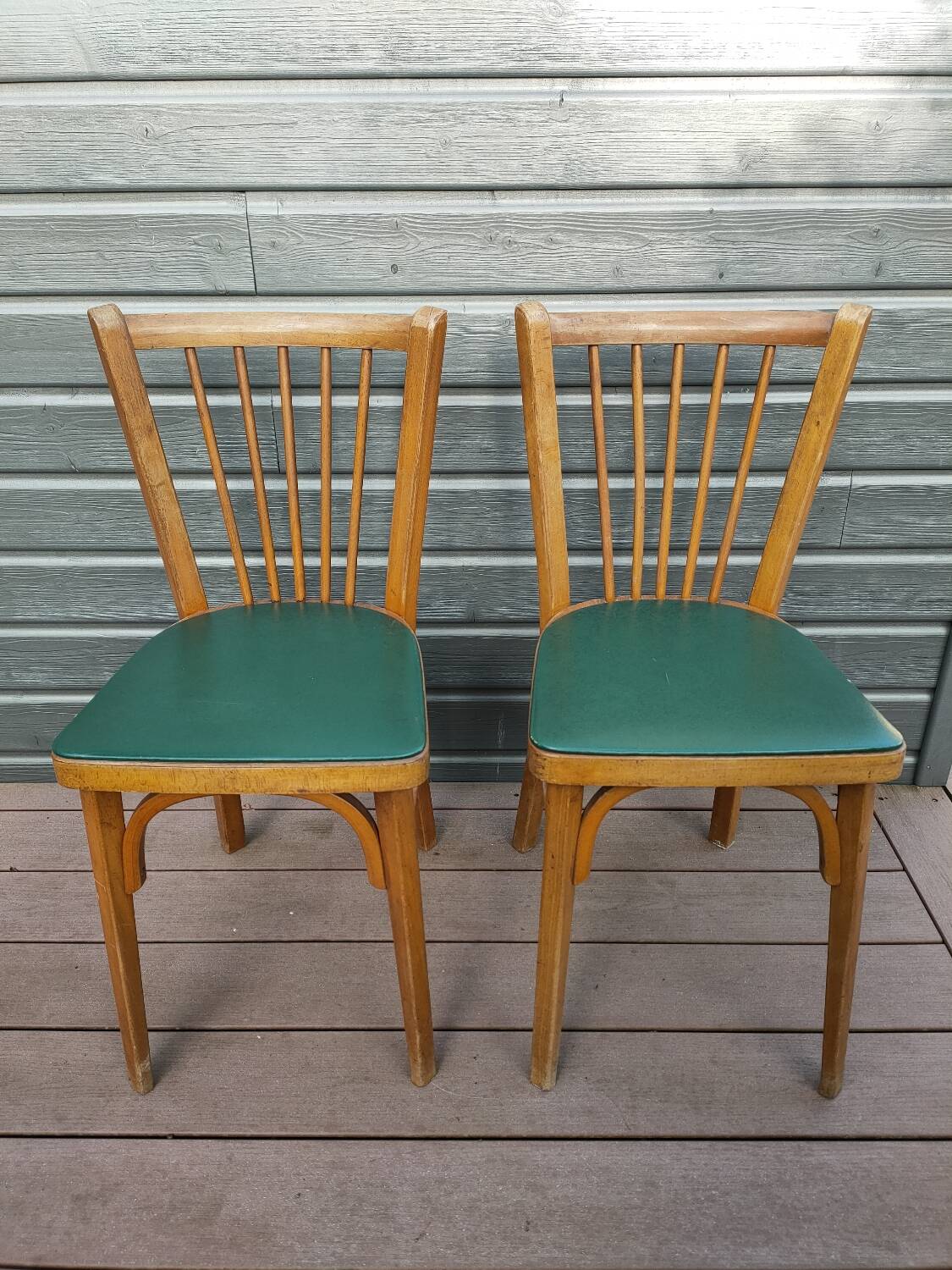 Pair of Baumann bistro chairs n°153