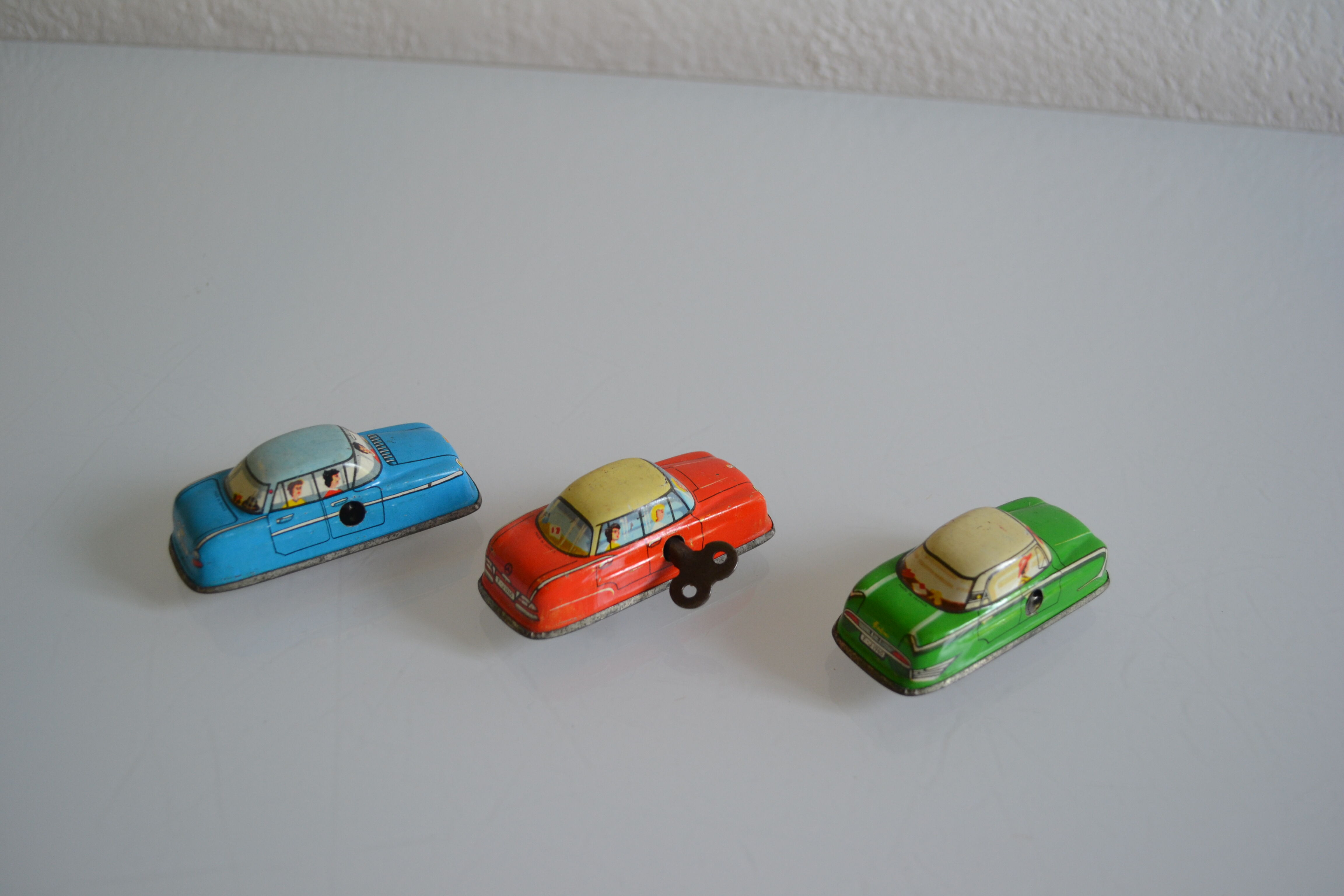 3 cars a key 1950
