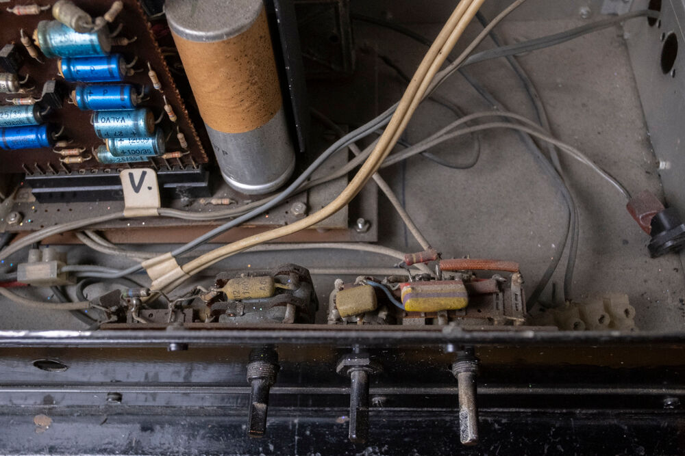 Antique cinema/theatre Film projector