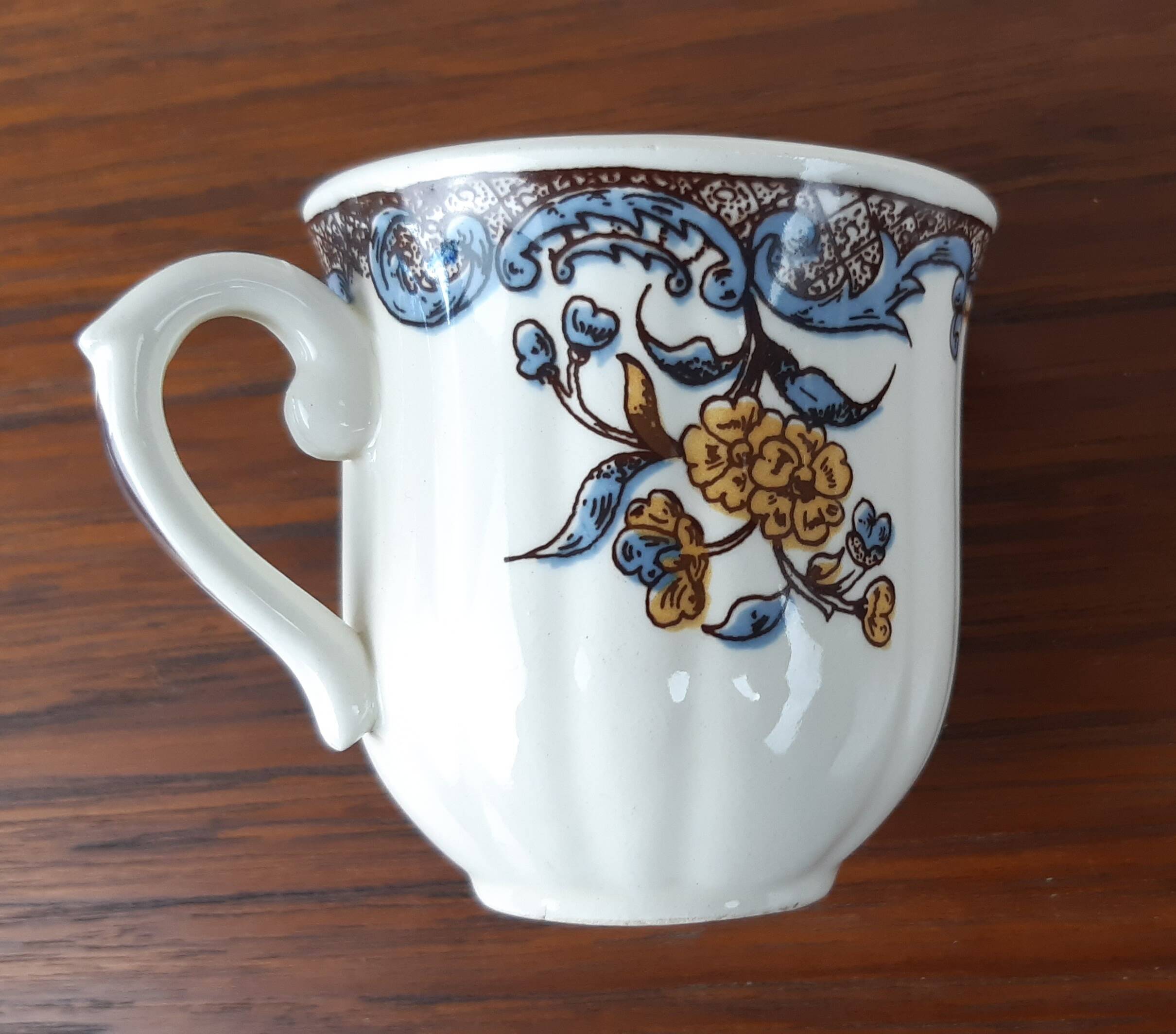 5 tasses à café, Vieux salins modèle Chevreuse