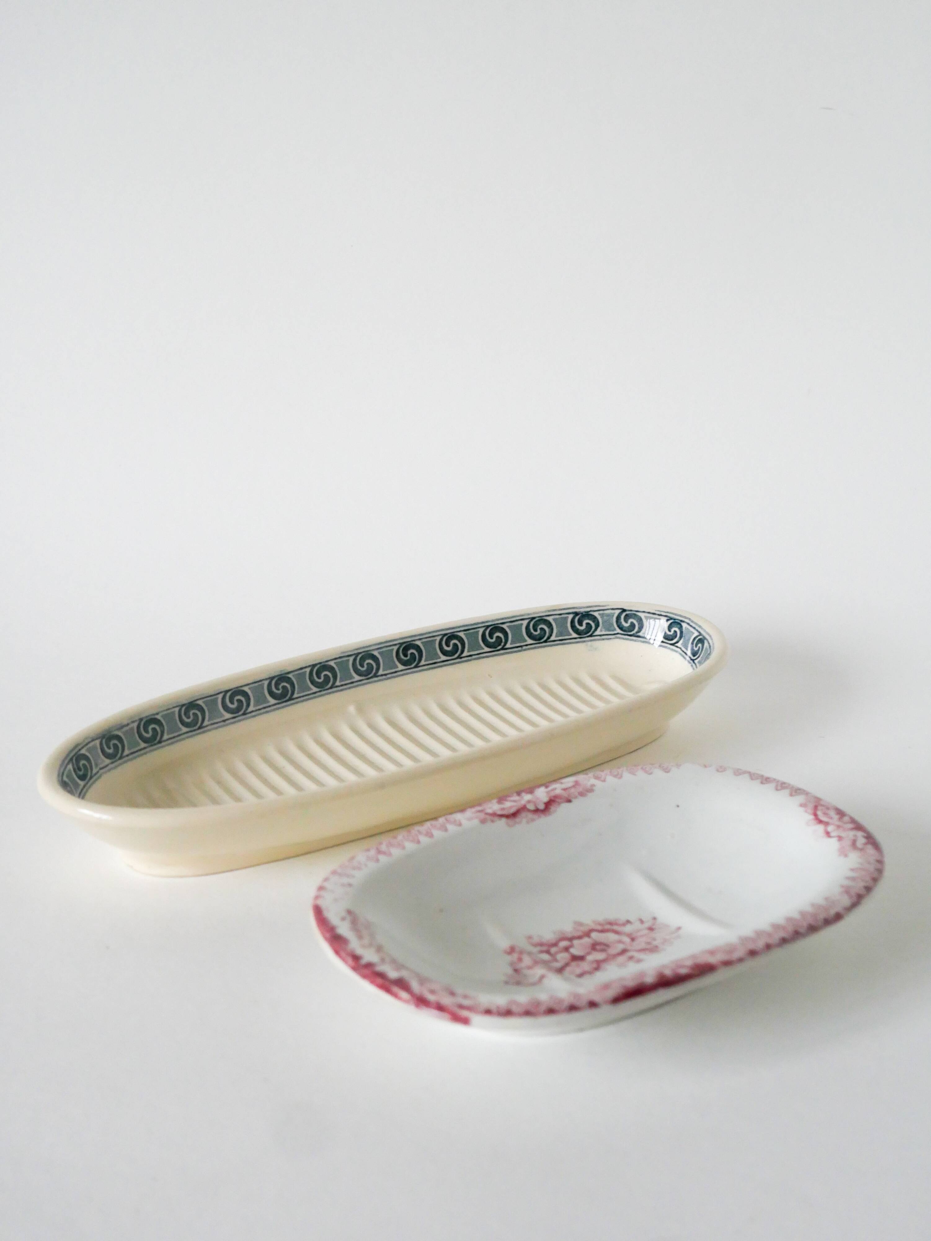 Large ironstone soap dish, Saint-Amand, "Thais" model, 19th century