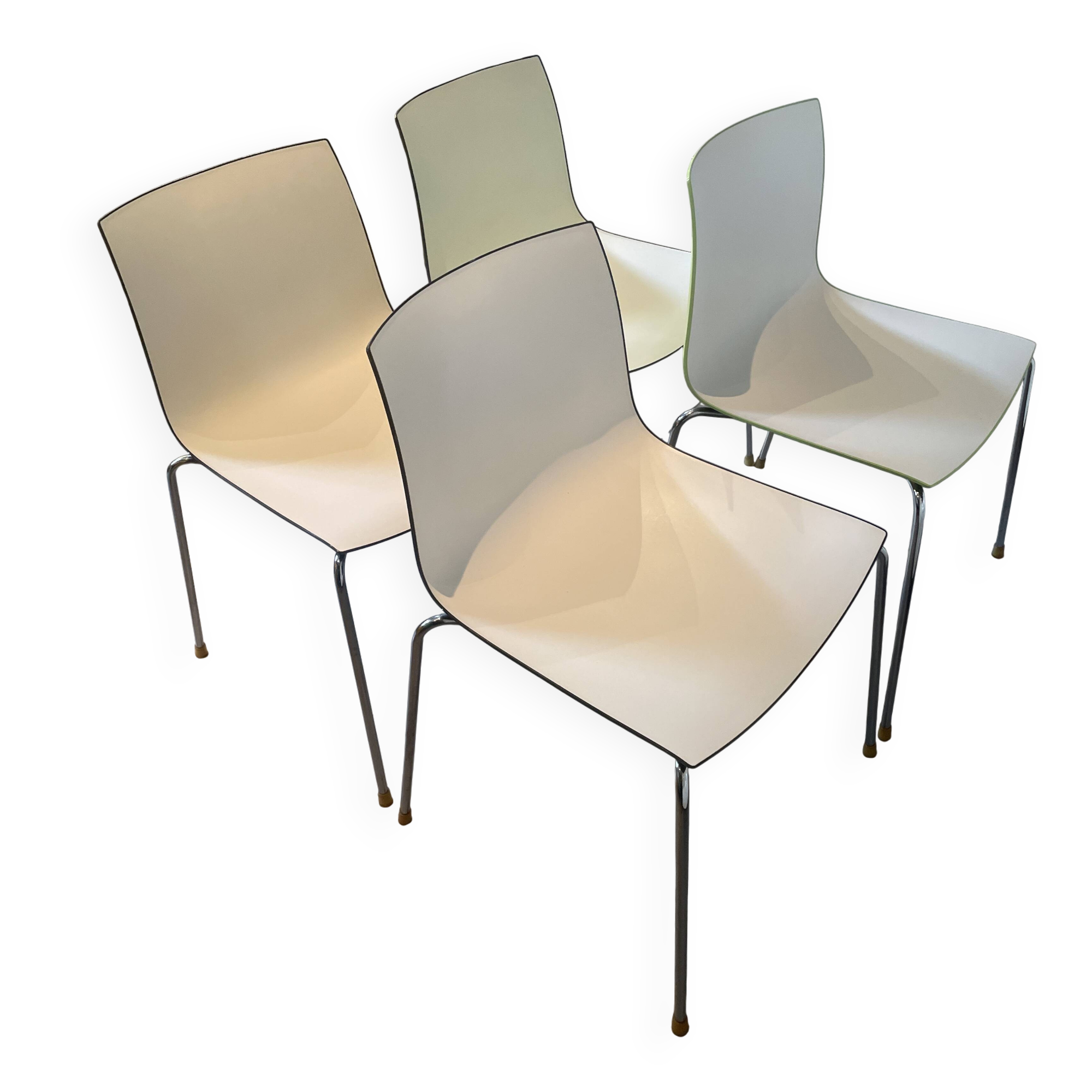 4 Chaises Arper Catifa 46