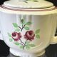 Very nice sugar bowl from Moulin des Loups in very good condition.