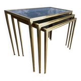 Set of 3 nesting tables in brass, Hollywood Regency, Vereinigte Werkstätten, Germany, 1960s.