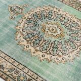 Tapis oriental vintage vert et crème 5x8 157x235 cm SK 24776