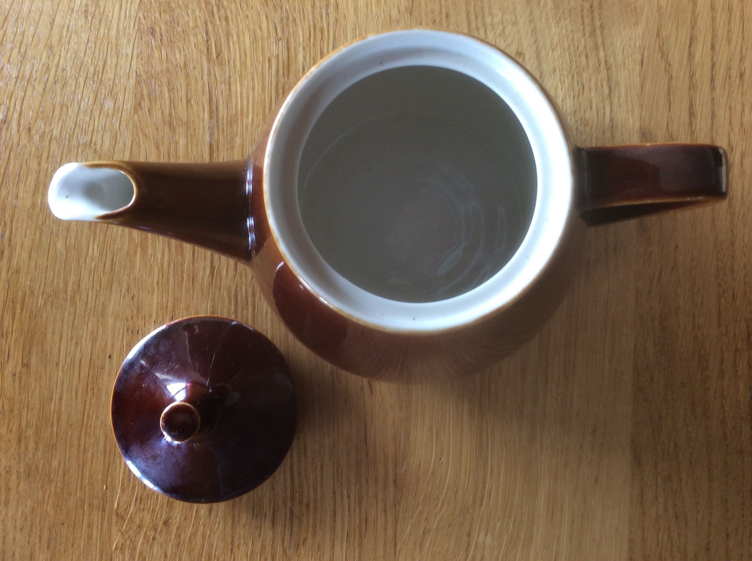 Villeroy & Boch teapot and coffee maker