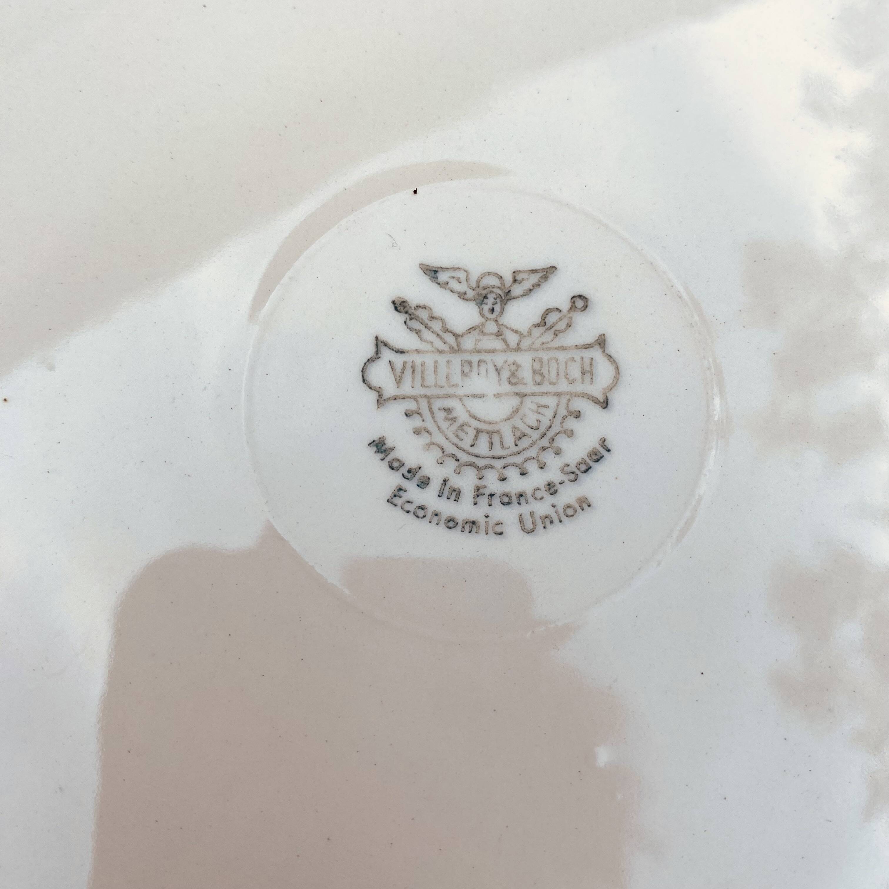 Villeroy & Boch two-tone pie or cake dish, Lido, 1950s