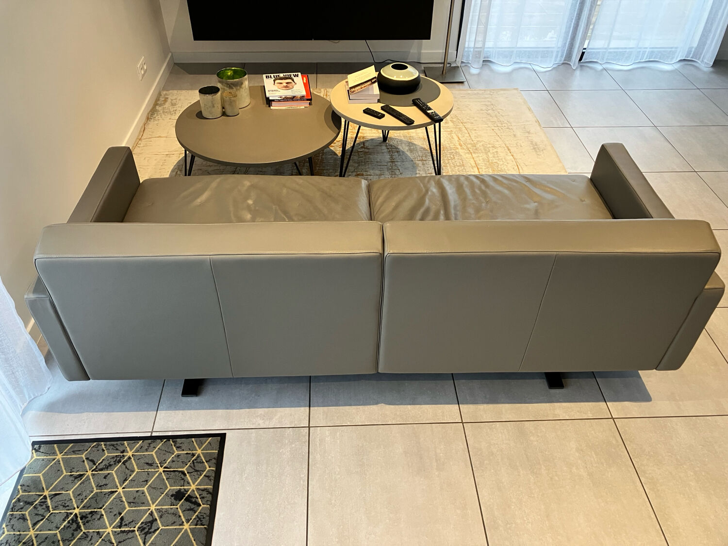 Kennedee sofa by Jean Marie Massaud