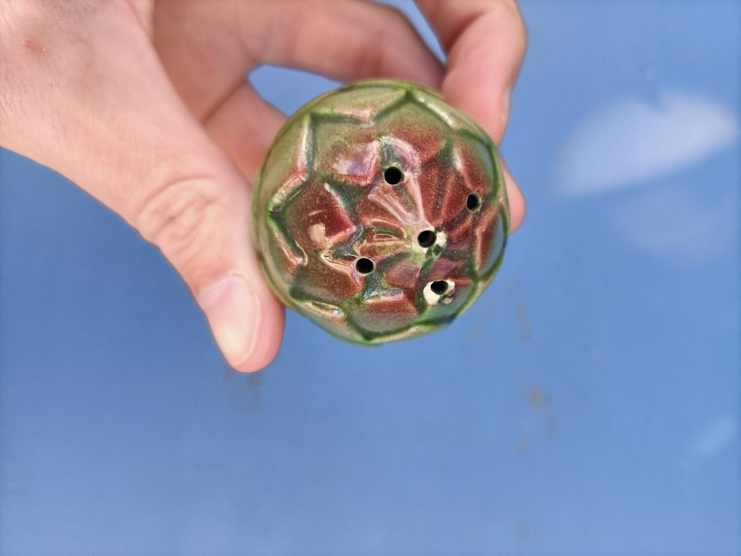 Artichoke salt shaker