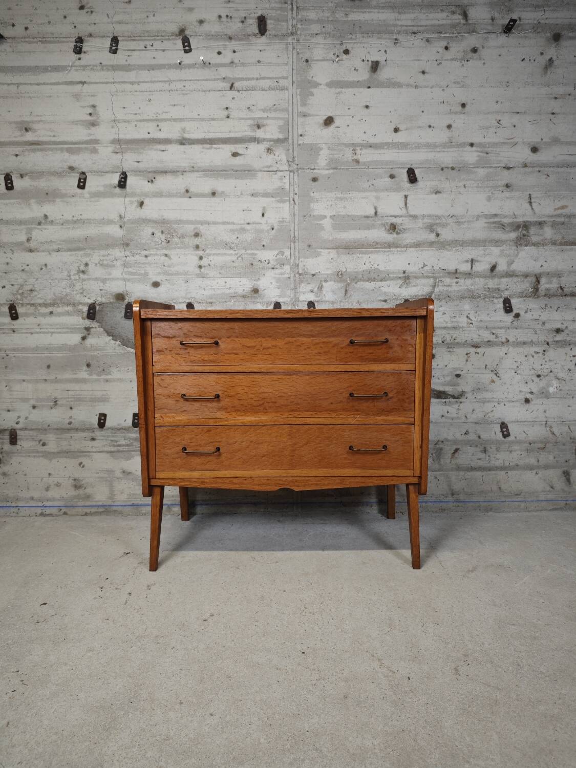 Commode vintage