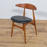 Mid century danish ch33 dining chairs by Hans J. Wegner for Carl Hansen & søn, set of 4