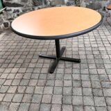 Round table and eurosit chairs