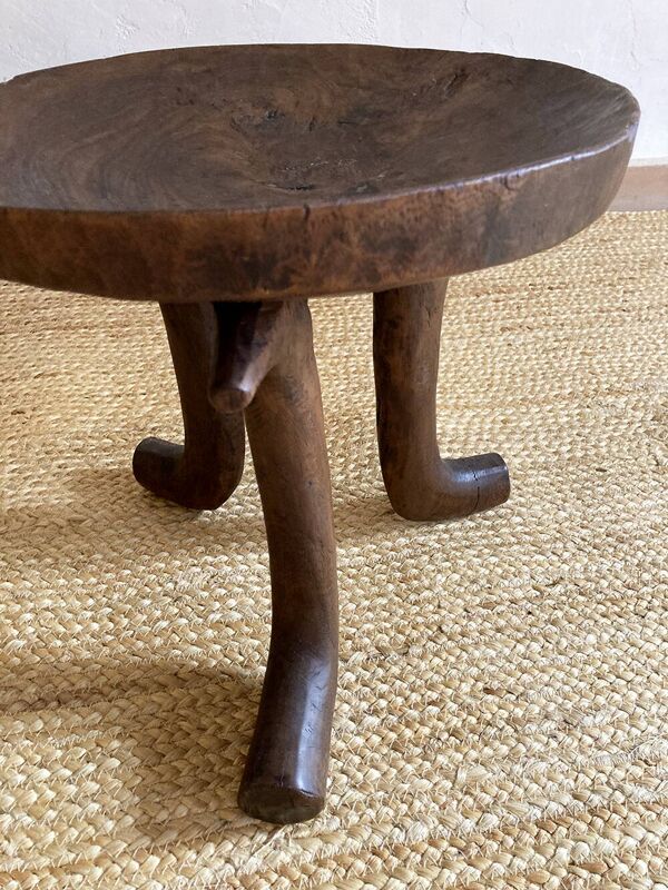 Tabouret tripode éthiopien en bois, ethnie Jimma, Début XXe