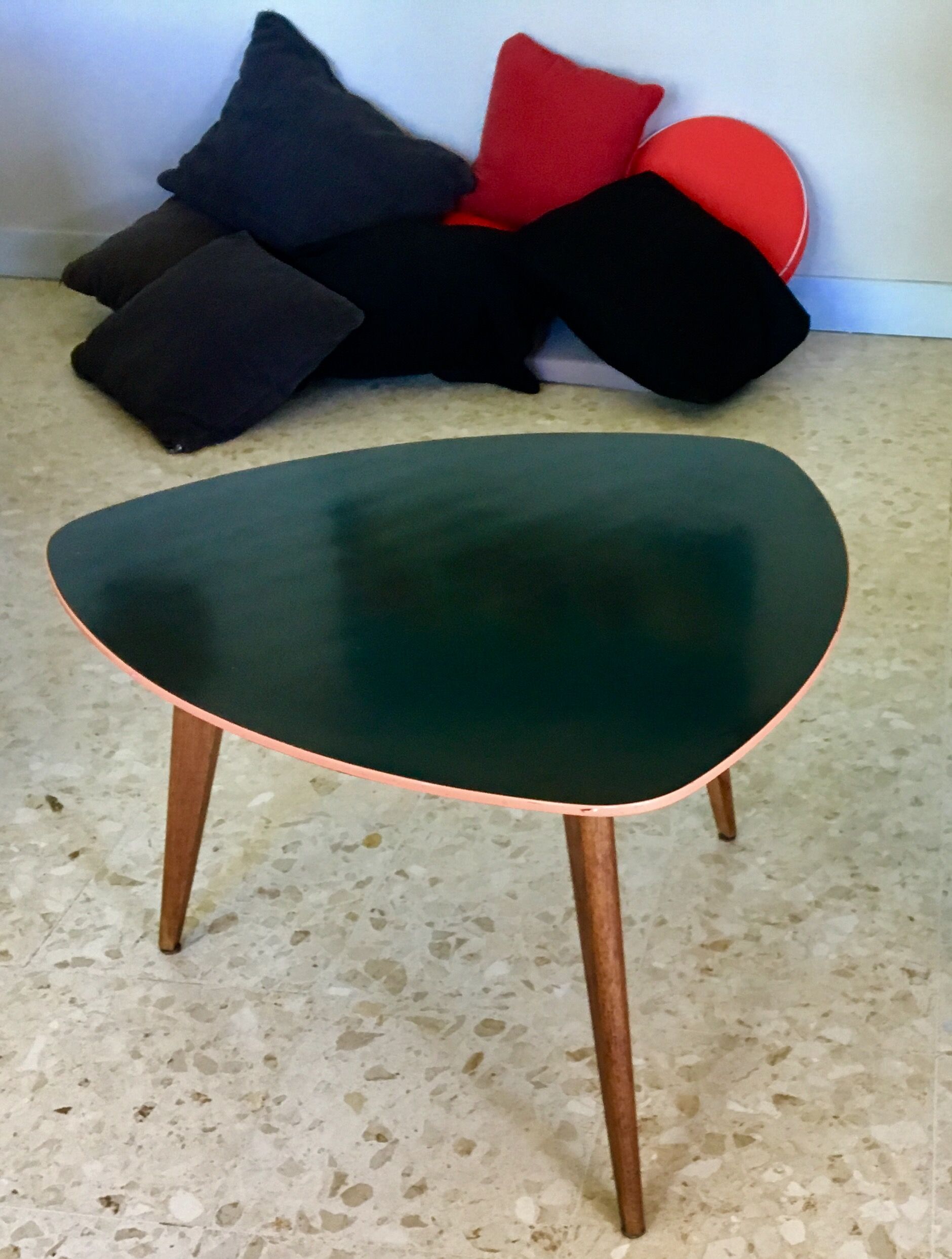 Table basse années 50 formica