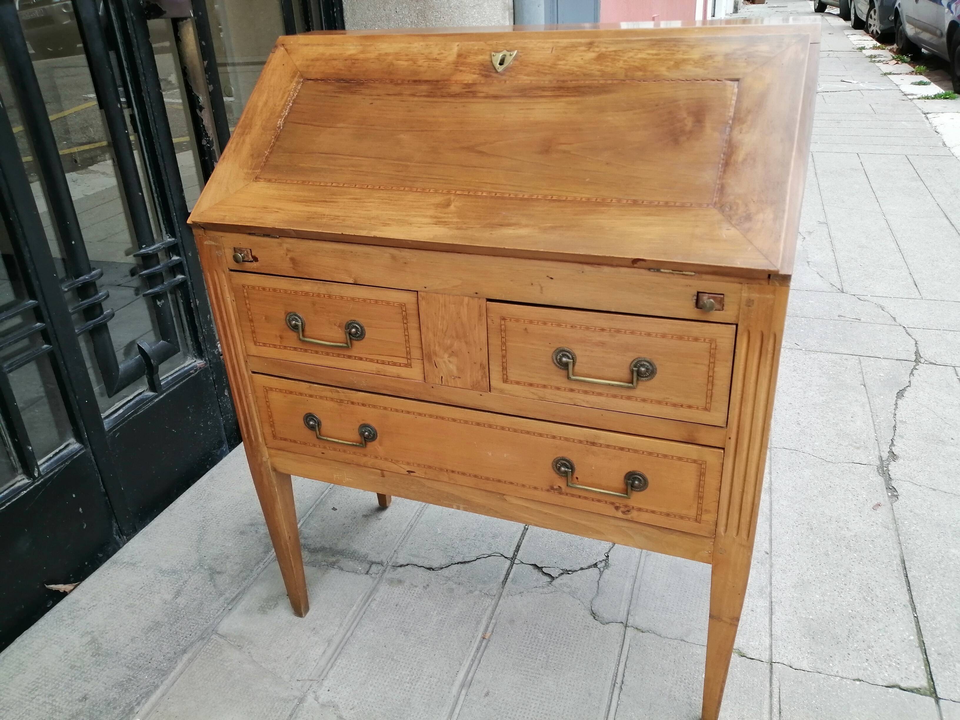 Louis XVl writing desk