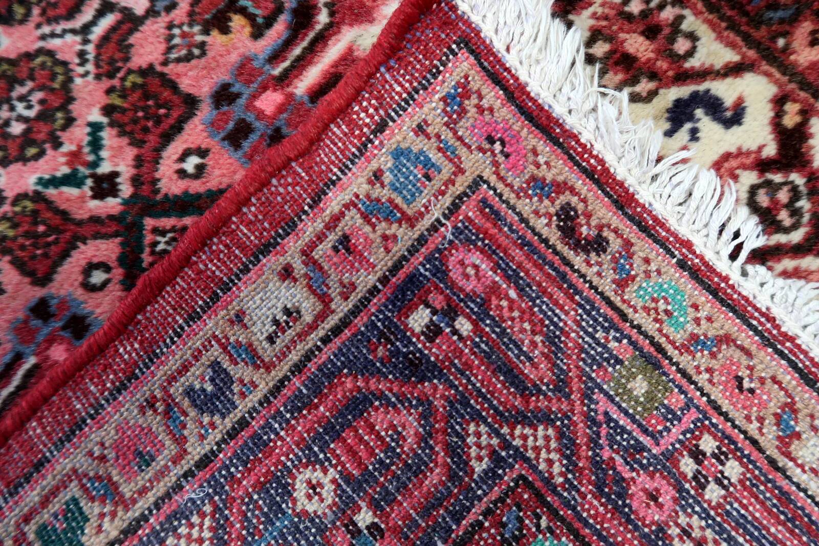Handmade vintage Persian Hamadan rug 2.5' x 4' (77cm x 124cm), 1970s