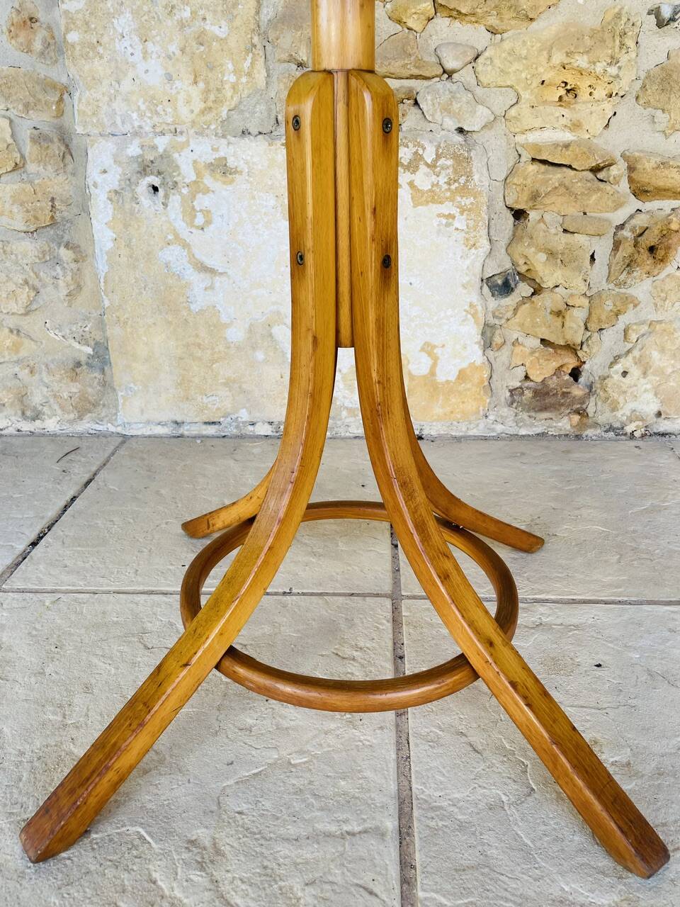 Vintage coat rack on legs by Baumann, circa 60s.