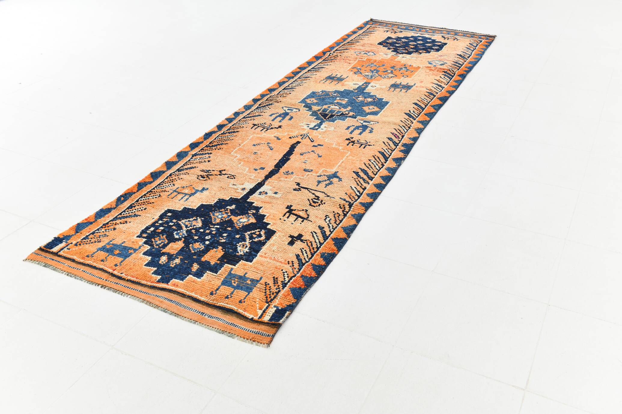 Tapis couloir vintage orange et bleu marine à motifs berbères, 105x339 Cm
