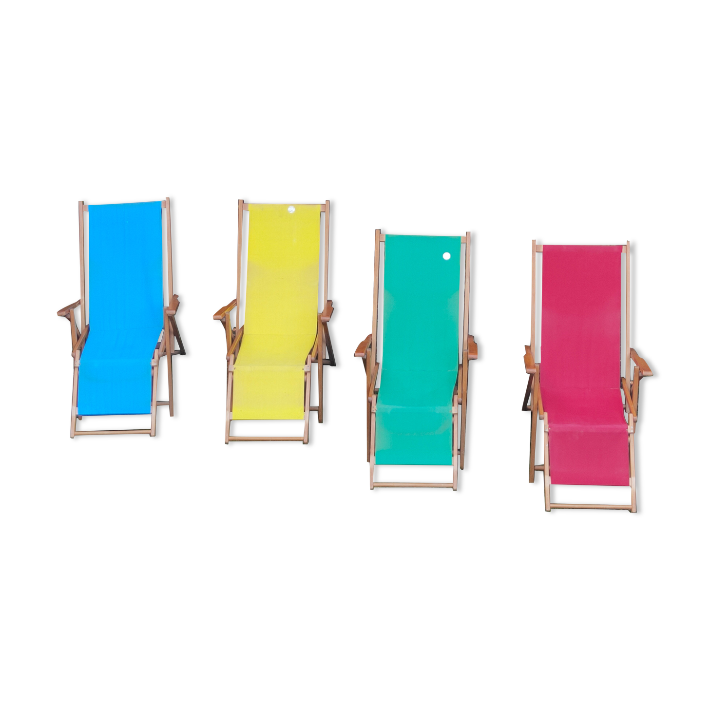 Set of four folding automatic deckchairs with Ergelax footrest never used